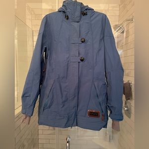 Dakine Woman’s Ski Jacket & Scott fleece lined ski pants